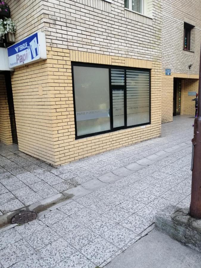 Lara Apartment Uzice Bagian luar foto