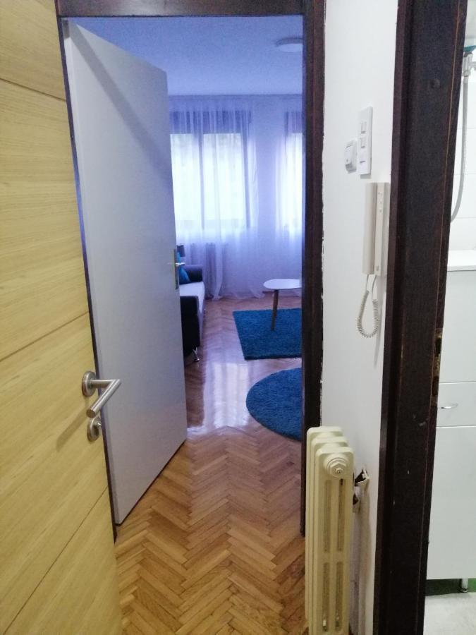 Lara Apartment Uzice Bagian luar foto