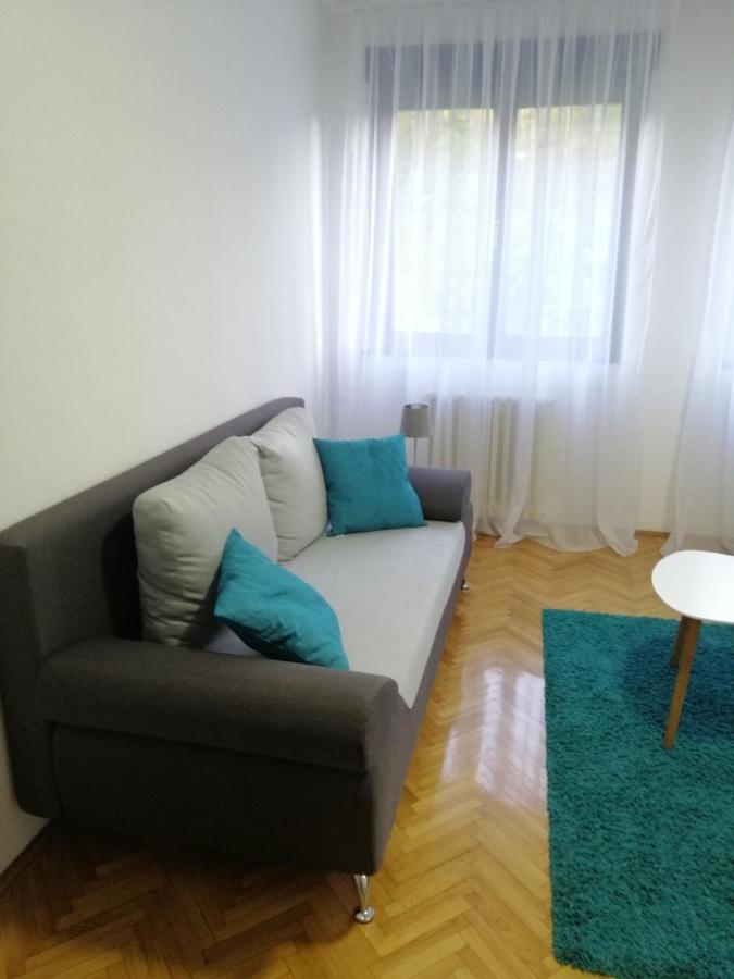 Lara Apartment Uzice Bagian luar foto